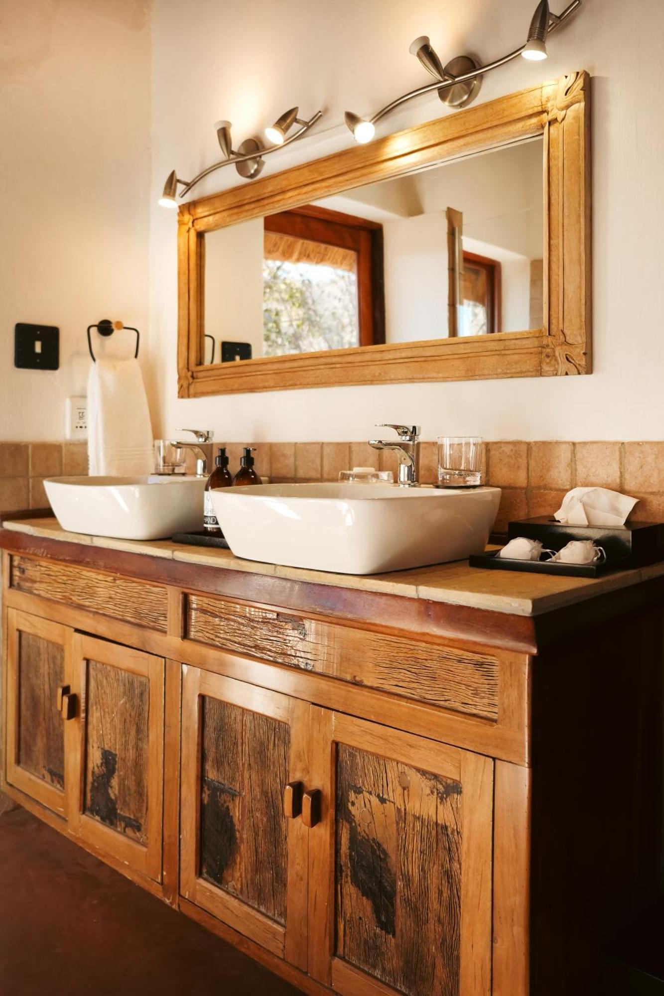 Shibula Safari Lodge Welgevonden Game Reserve ภายนอก รูปภาพ