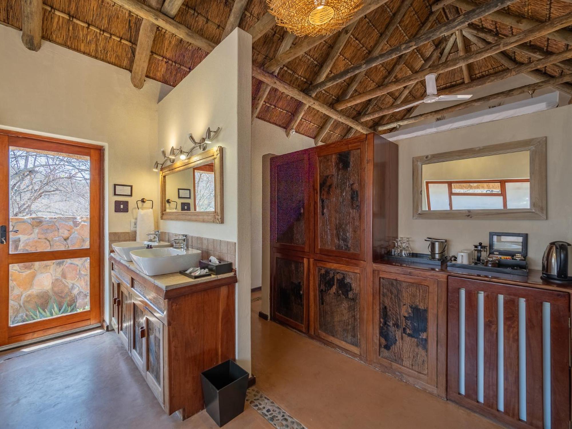 Shibula Safari Lodge Welgevonden Game Reserve ภายนอก รูปภาพ